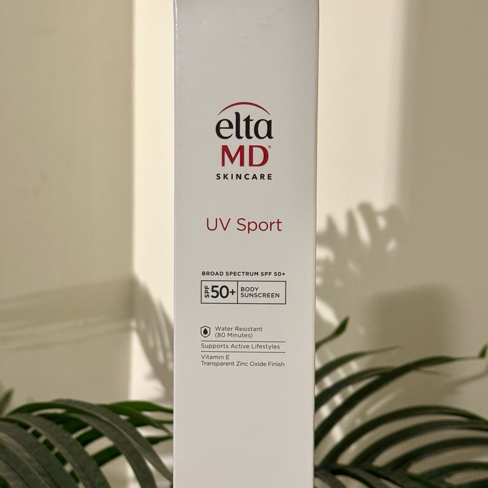 + FREE GIFT with Purchase! EltaMD UV Sport Family Size - Sealed & New in Box